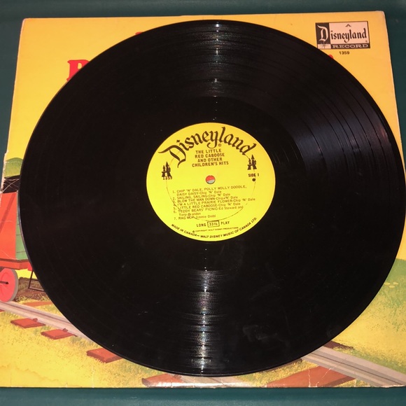 Disneyland Record Little Red Caboose - RARE Disney Vinyl 1974 - Picture 3 of 3